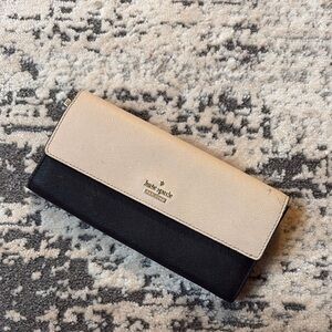 Kate Spade Black and Cream Women's Wallet
